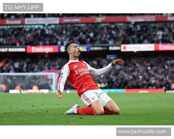 马丁内利的崛起之路:从青训小将到足坛新星的传奇旅程