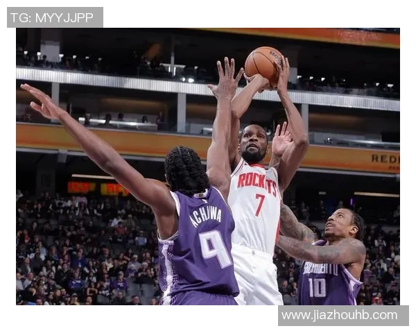 2018年火箭队与国王队激战回顾：一场精彩纷呈的NBA对决与精彩瞬间解析